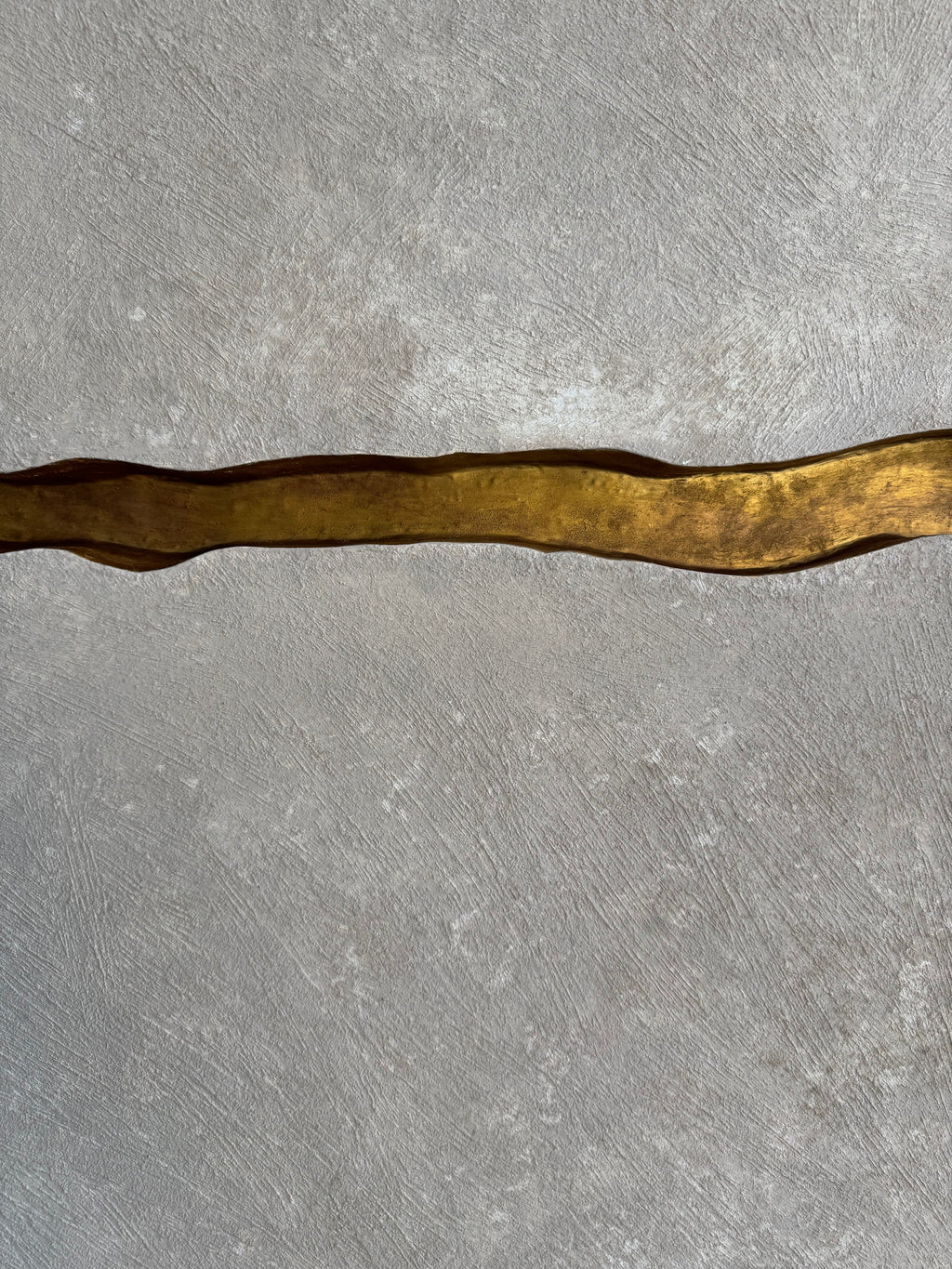 KR 01 Canyon I, alternate angle — two stone-like planes framing an abstract canyon with a metallic reveal | ACAYA Studio Kruger collection